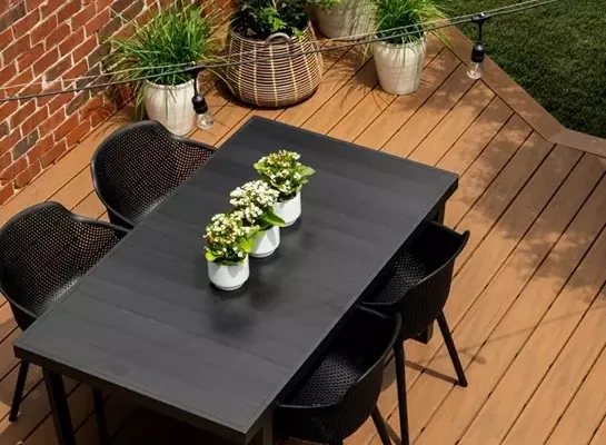 Trex Transcend Lineage Composite Decking top view