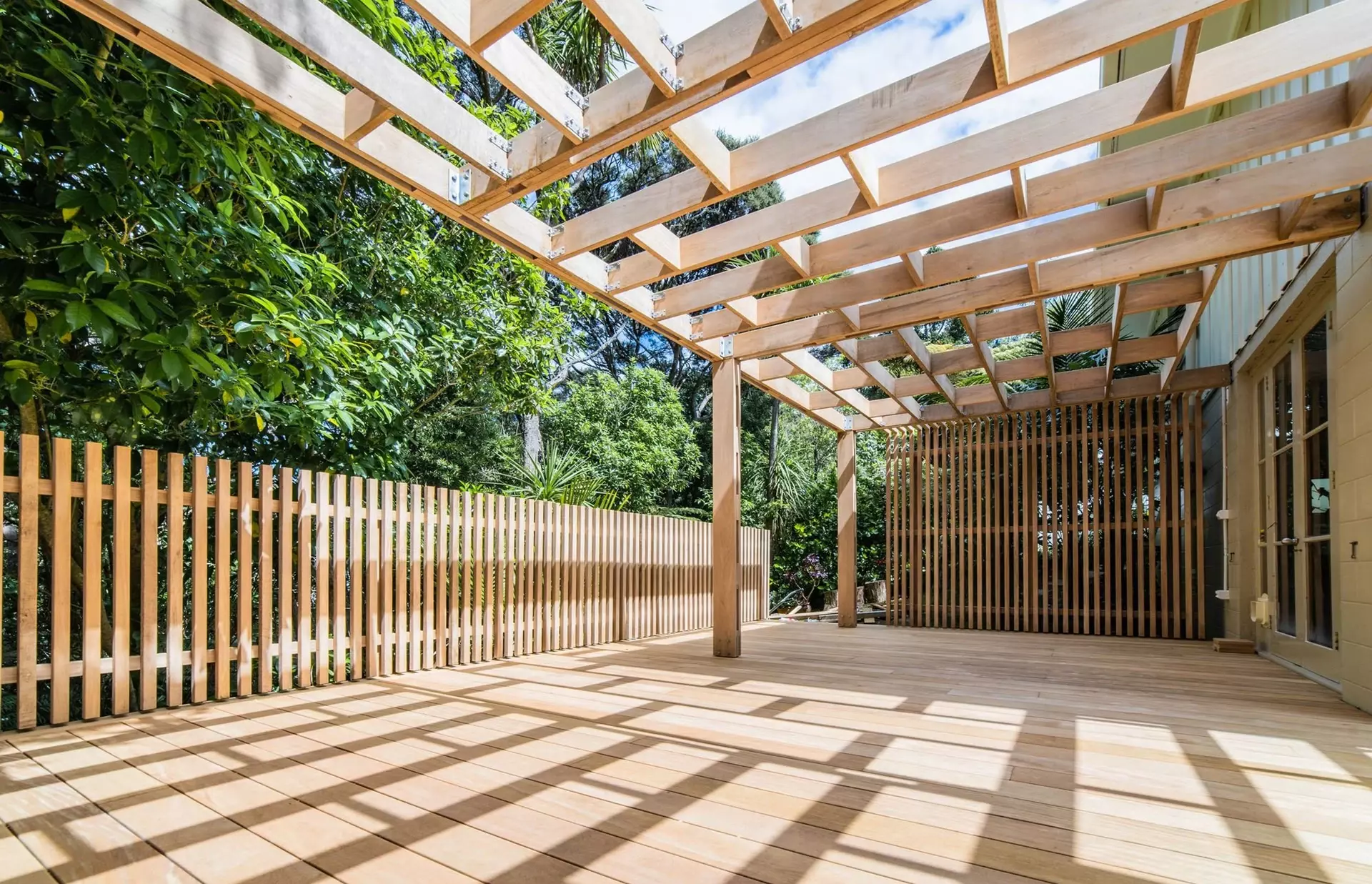 This pergola maked interesting shadows on the deck