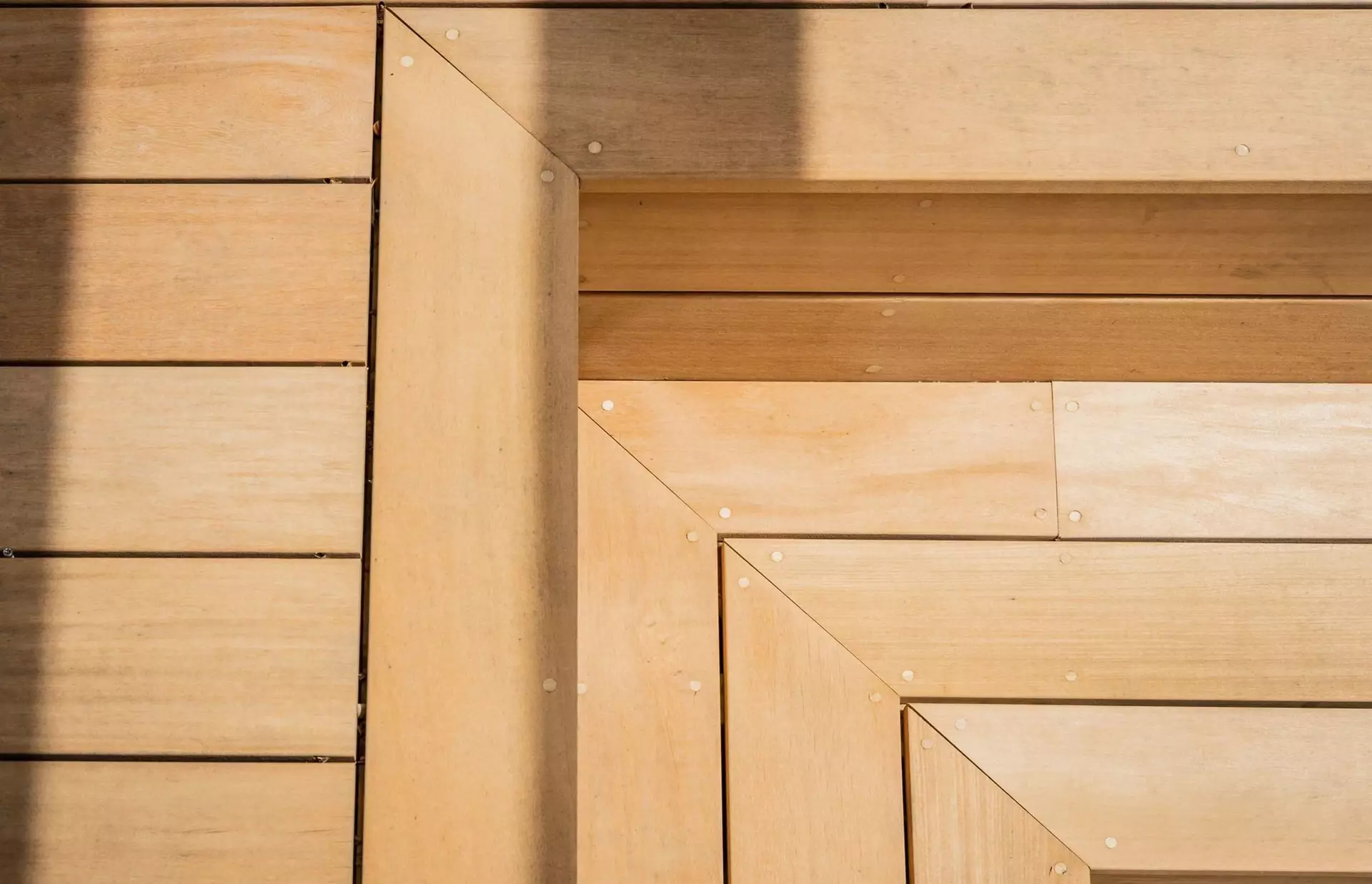 Hidden decking screws - natuarally.
