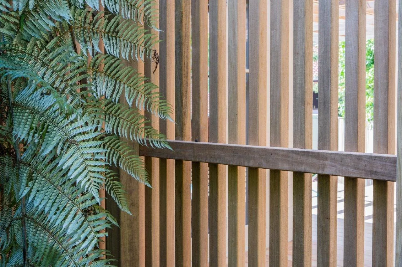 Outside entertainment area lattice fence in Auckland