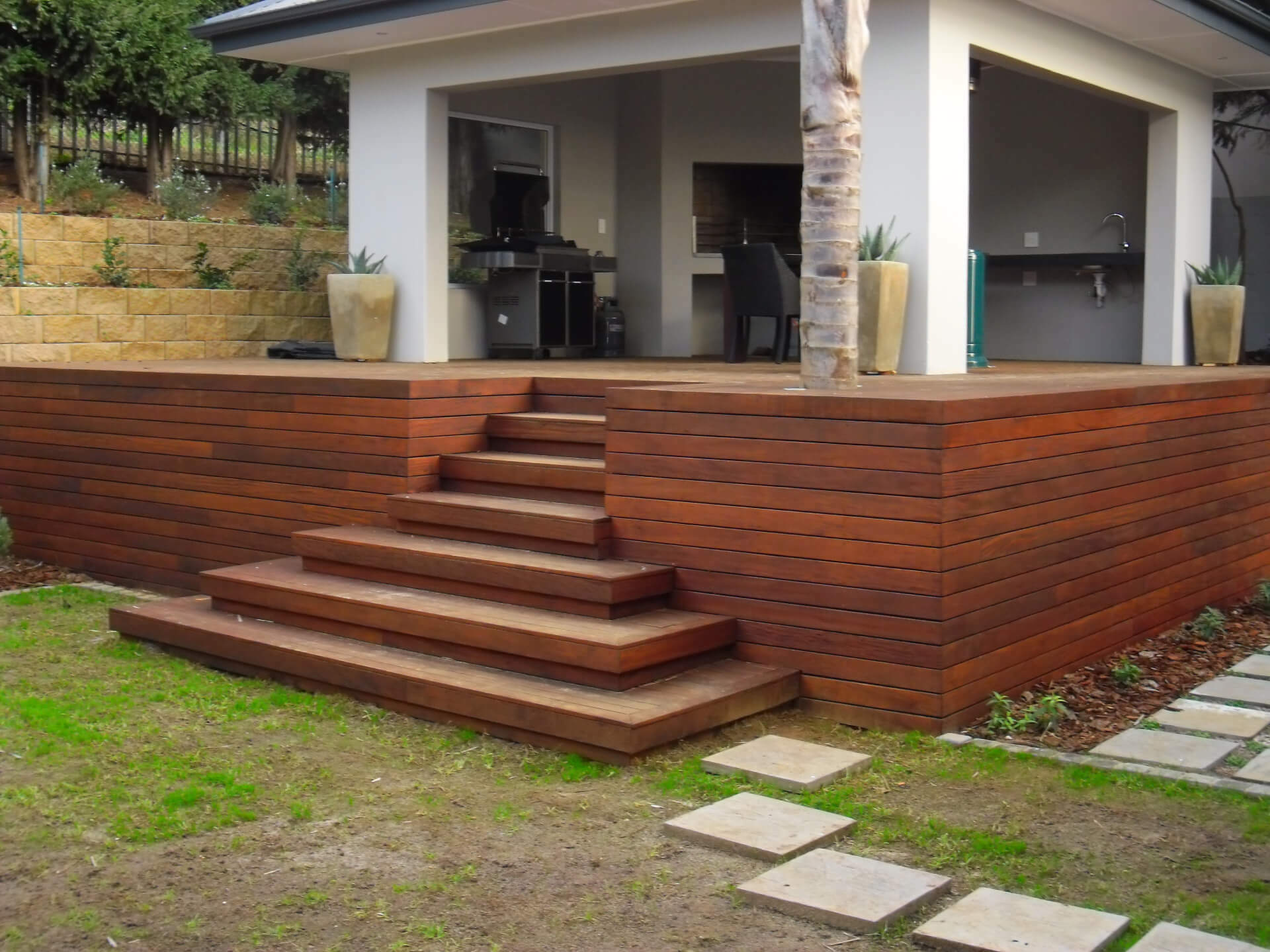 Deck with timber steps auckland