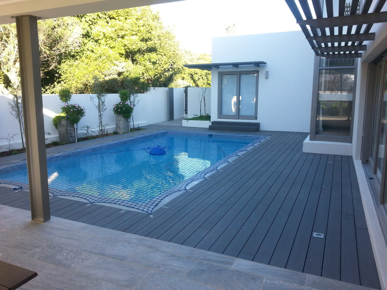 Composite Deck around pool
